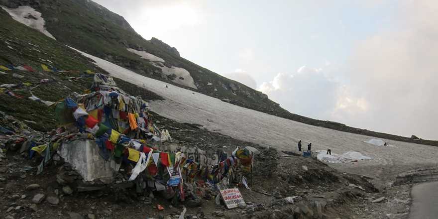 Manali tour package from Churu