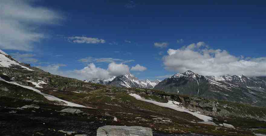 How to Plan Relaxing Manali Honeymoon Packages