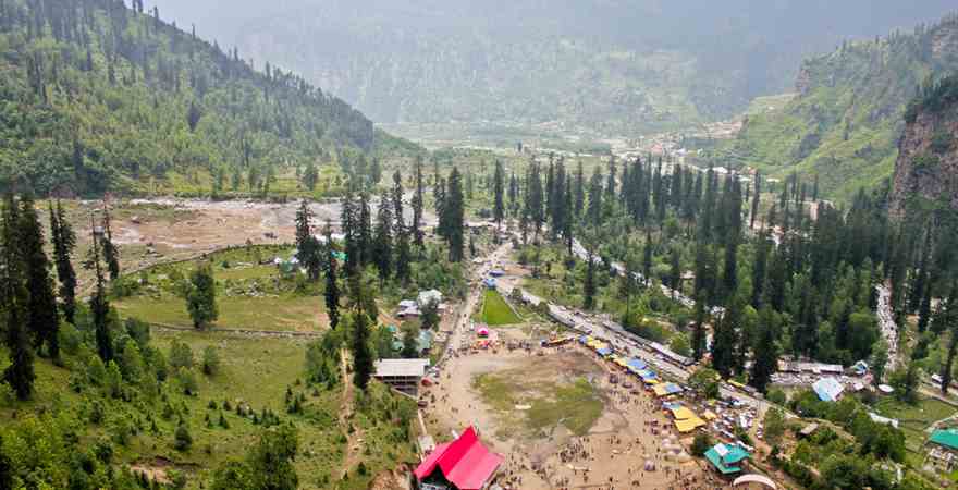 Manali in Himachal Pradesh - The Valley Of The Goods