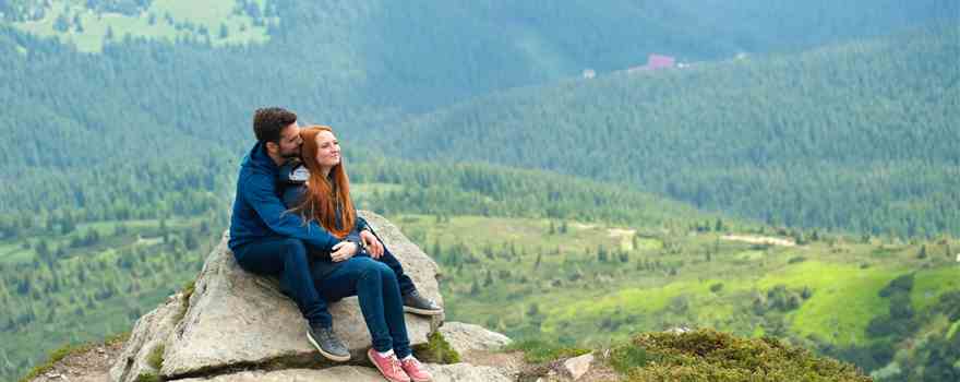 Manali honeymoon packages from Surat